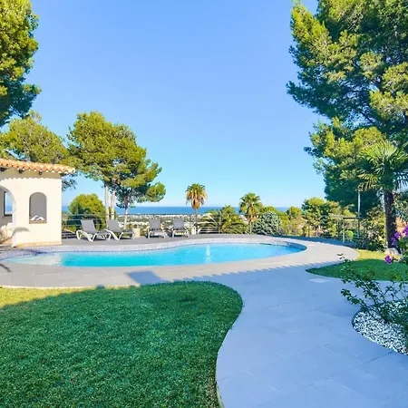 Doudou Villa *